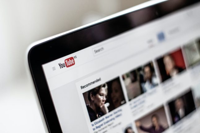 Google Ads : YouTube et Display intégrés aux modèles d'attribution